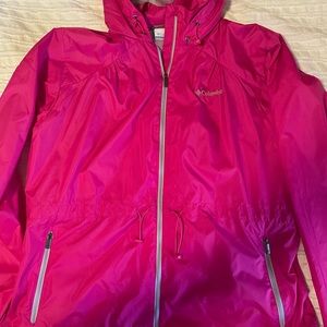 Woman’s Columbia RaIN Jacket
